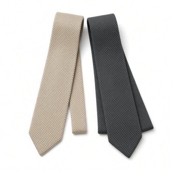 Mid Knit Tie